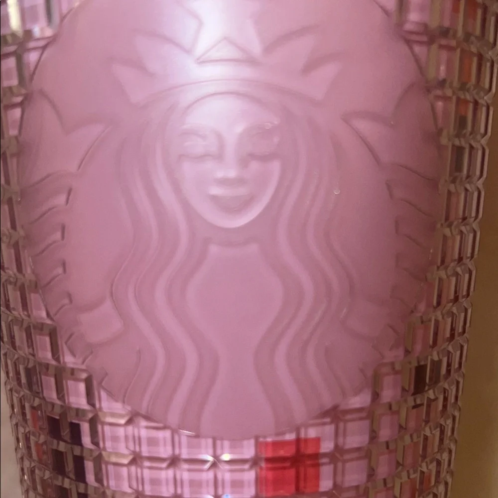 Starbucks 2025 Pixel Grid Heart Cold Cup Venti 24oz Pink Red NWT